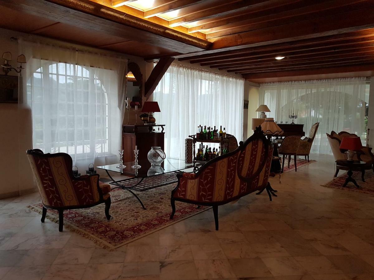 Отель Santa Maria Casa Nostra Синтра Экстерьер фото